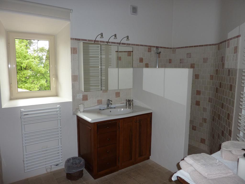Le Mas Del Sol Bed and Breakfast Bonnieux Δωμάτιο φωτογραφία
