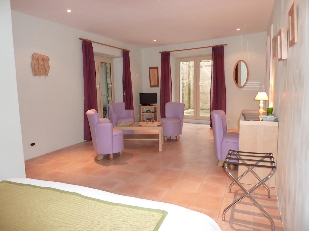 Le Mas Del Sol Bed and Breakfast Bonnieux Δωμάτιο φωτογραφία